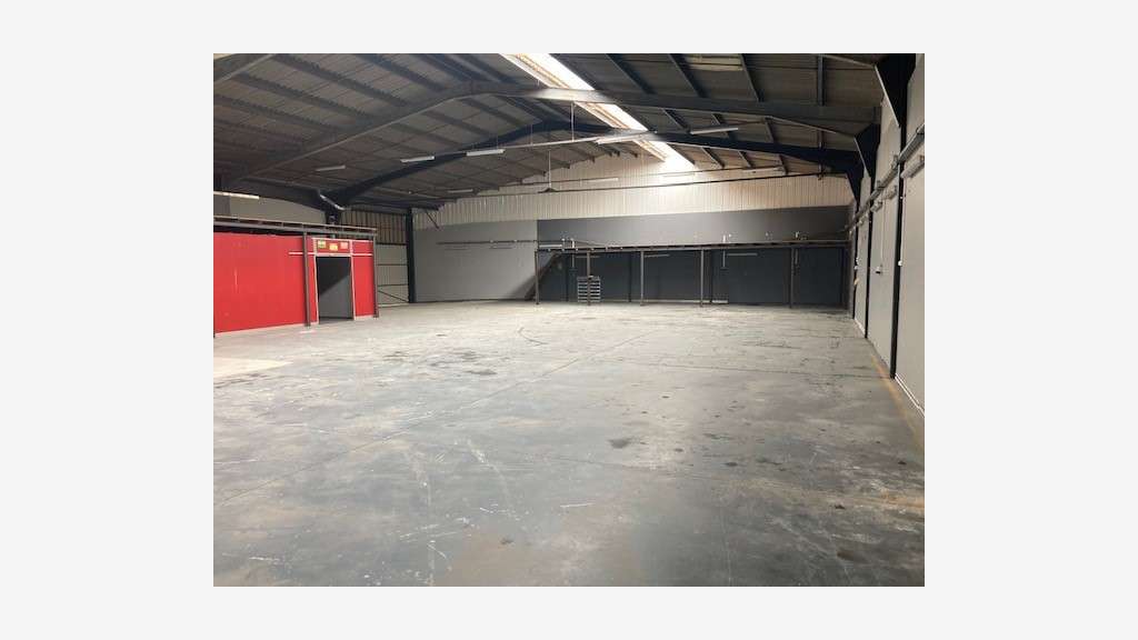 Local d'activité 730m² à louer ZI Tarnos A63