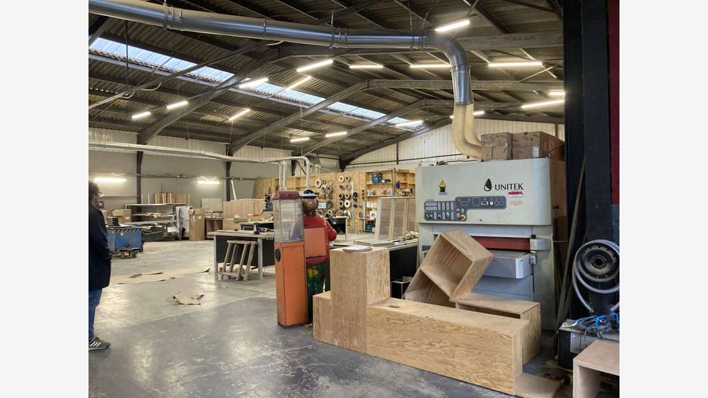 Loue local d'activités 100m² Tarnos proche Bayonne