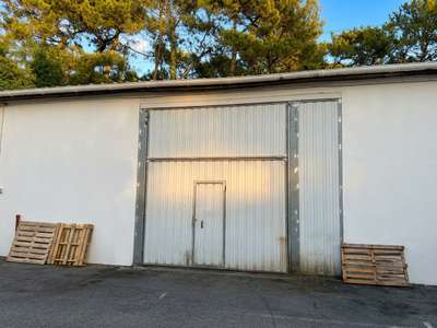 Loue local d'activités 100m² Tarnos proche Bayonne