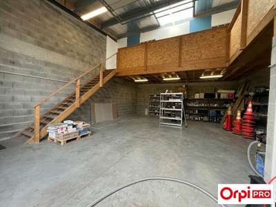 Location Locaux d'activités - Entrepôts à Ternay