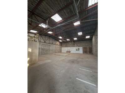 Location Locaux d'activités - Entrepôts à Theix-Noyalo