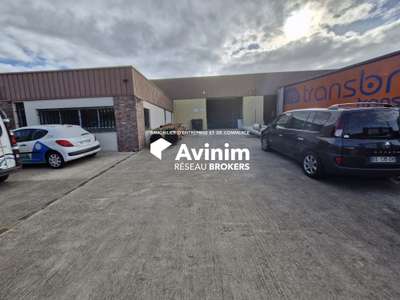 A louer local activité 700m² à Thorigny-sur-Marne