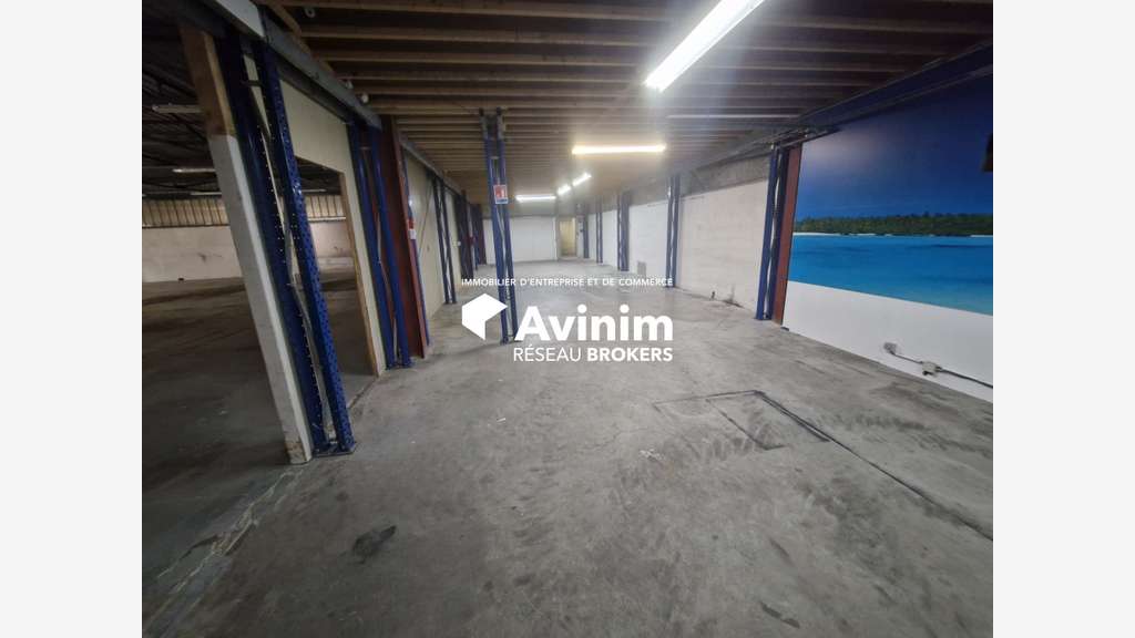 A louer bâtiment 1146m² Thorigny-sur-Marne A104/A4
