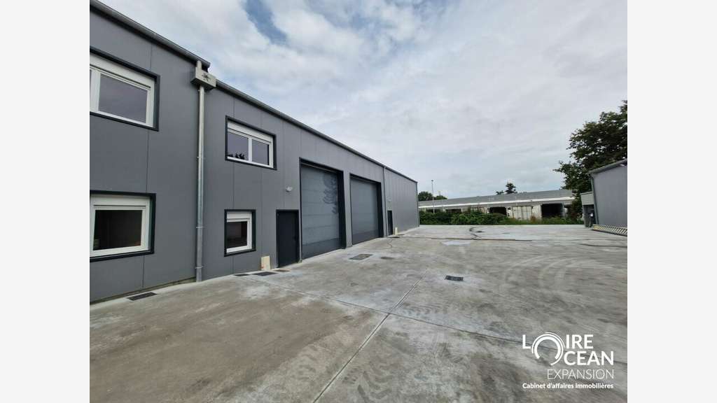 A louer local neuf 176m² à l'Est de Nantes