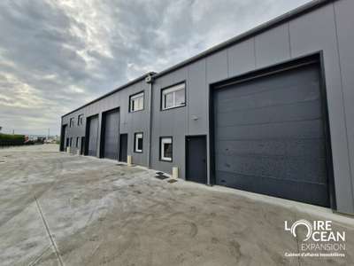 A louer local neuf 176m² à l'Est de Nantes