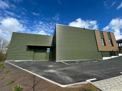 Location Locaux d'activités - Entrepôts à Thurins