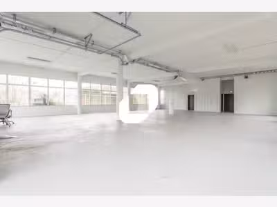 A louer Local d'activité 559m² Tigery