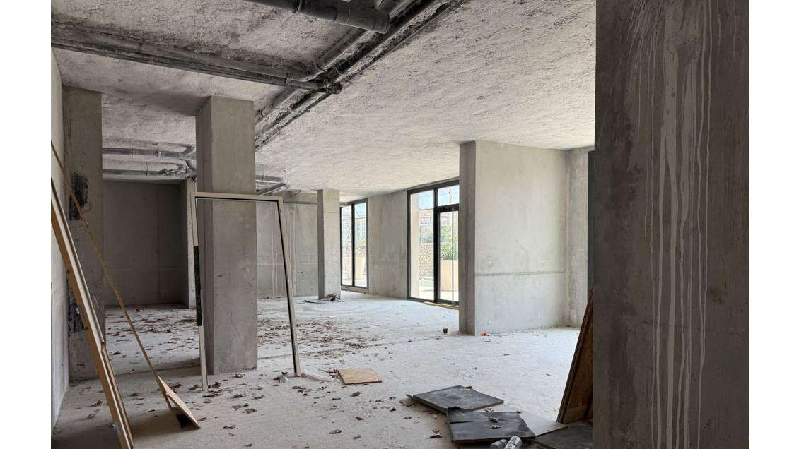 Location local d'activités 200m² à Toulon Montéty 