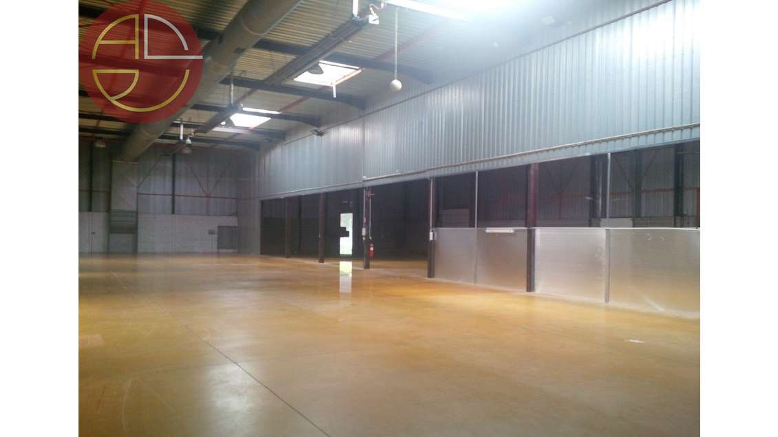 Location entrepôt 2900m² à Toulouse Sud-Ouest