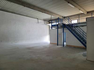 Location local 228m² à Toulouse Sud Ouest Thibaud