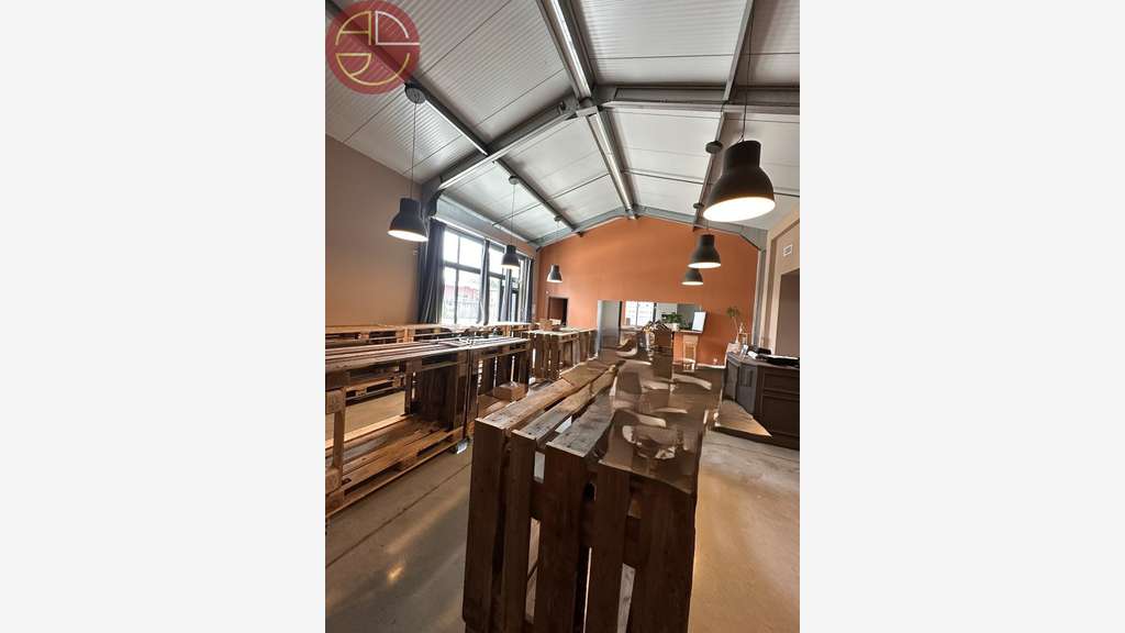 A louer local 450m² avec bureaux Toulouse Nord-Est