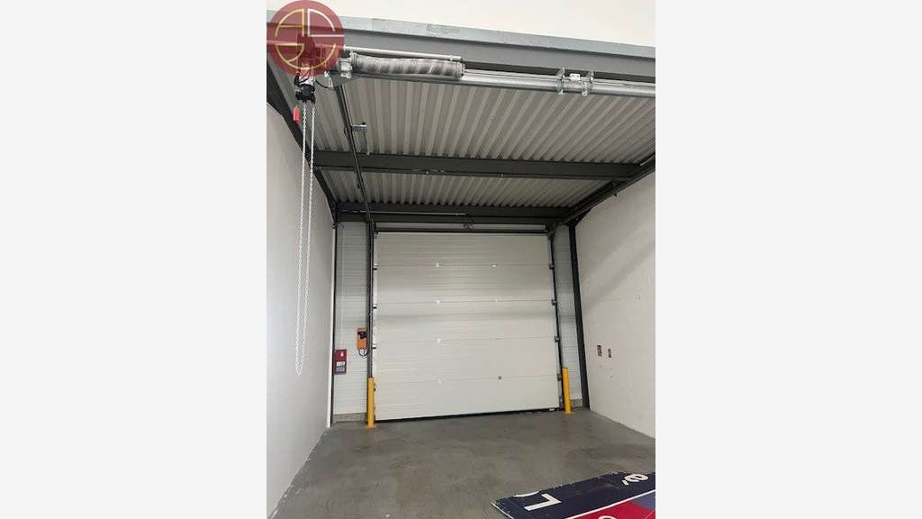À louer entrepôt 592m² à Toulouse Zone Thibaud