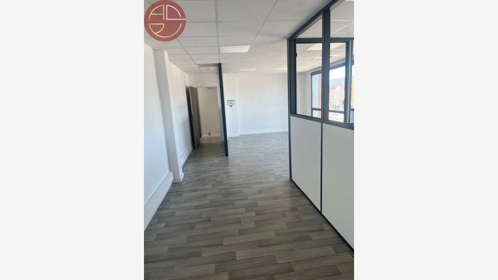 À louer entrepôt 592m² à Toulouse Zone Thibaud