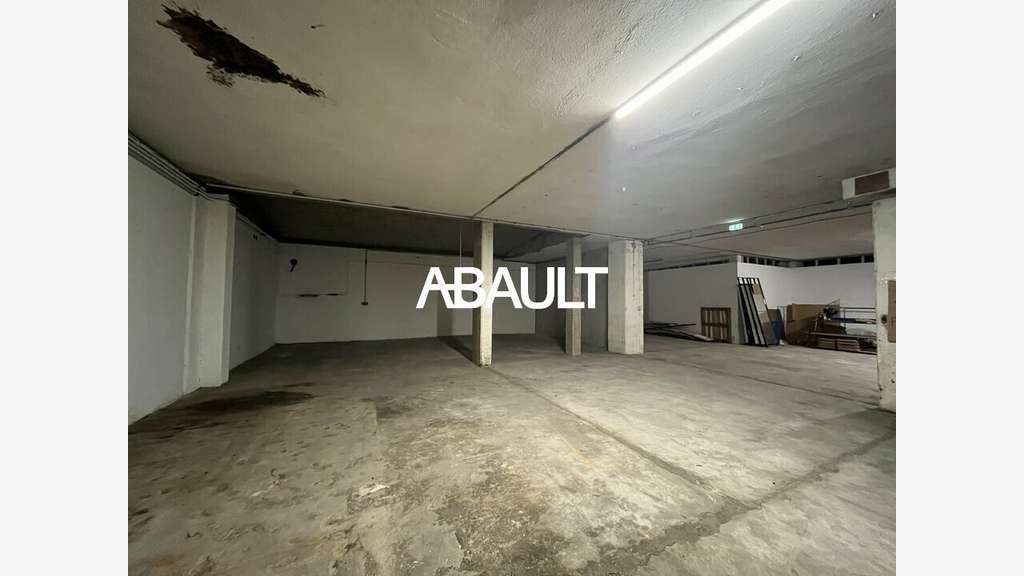 Local stockage 330m² à louer Toulouse Amidonniers