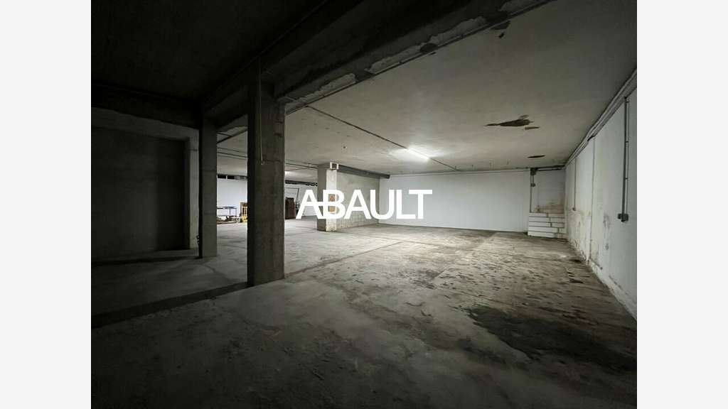 Local stockage 330m² à louer Toulouse Amidonniers