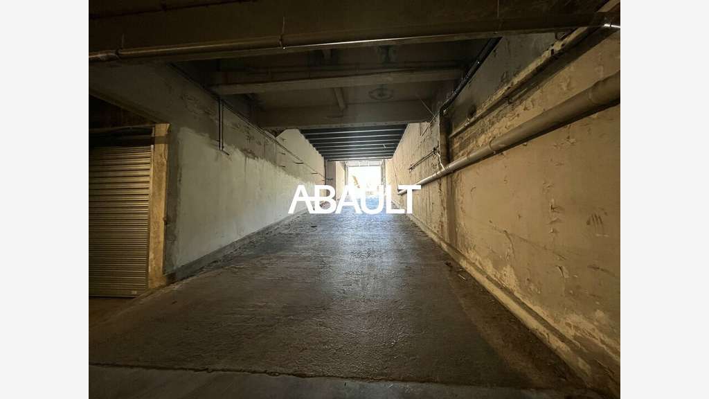 Local stockage 330m² à louer Toulouse Amidonniers