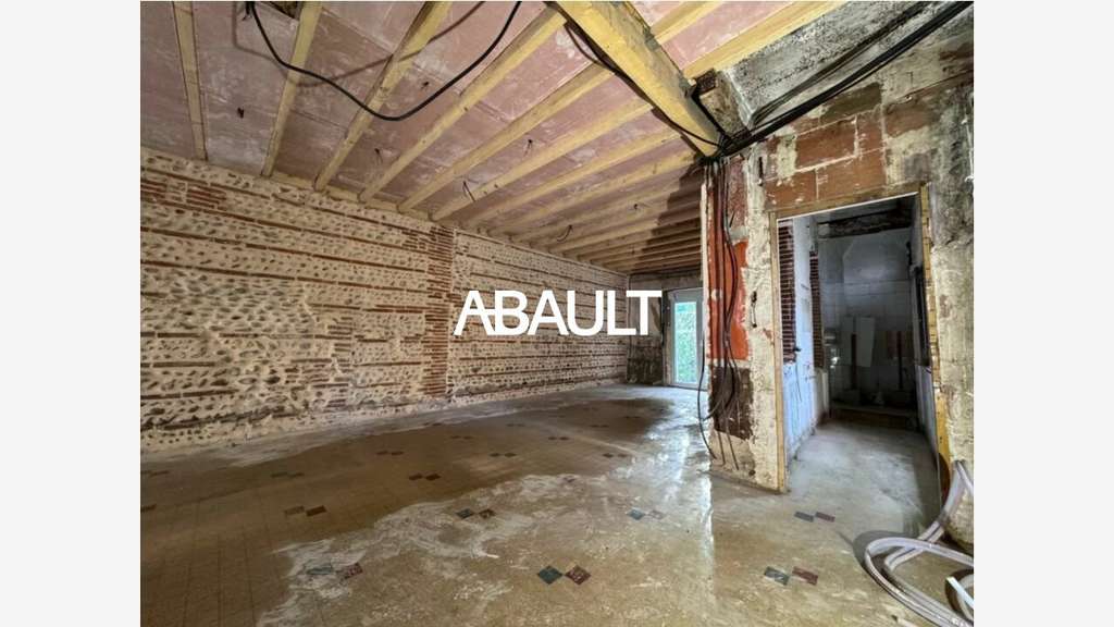 Loue local pro commercial de 114m² à Toulouse