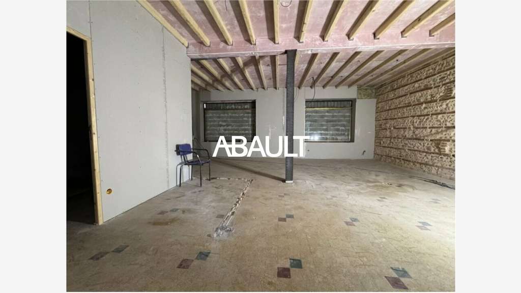 Loue local pro commercial de 114m² à Toulouse