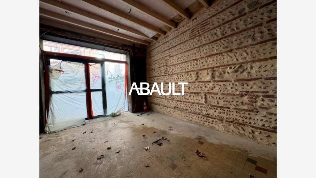 Loue local pro commercial de 114m² à Toulouse