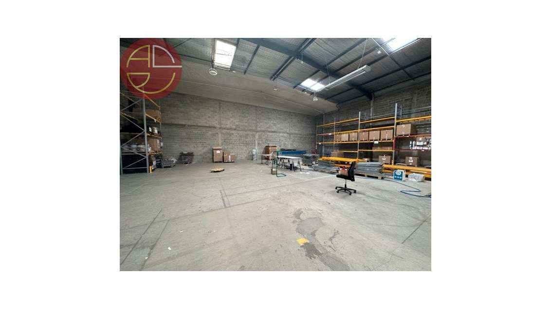 A louer 458m² d'entrepôt à Toulouse Sud Ouest