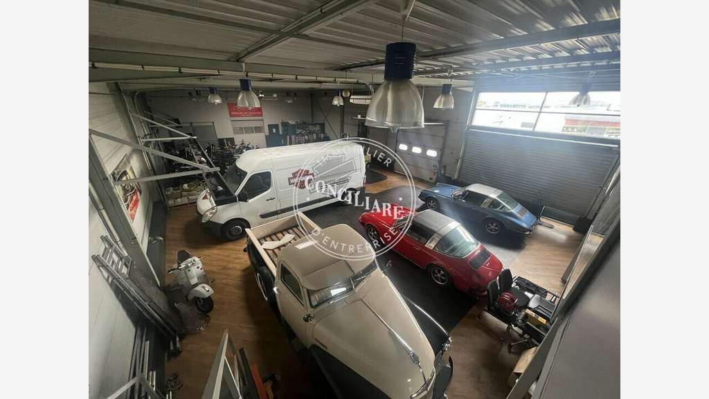 Local d'activité 408m² à louer Toulouse Nord Est