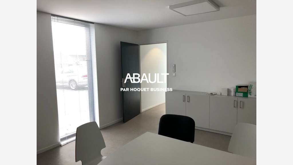 Local 396m² à louer à Toulouse zone de Thibaud