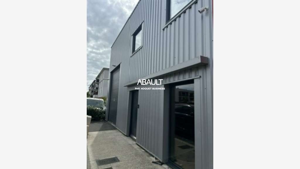 Local d'activité 180m² à louer à Toulouse