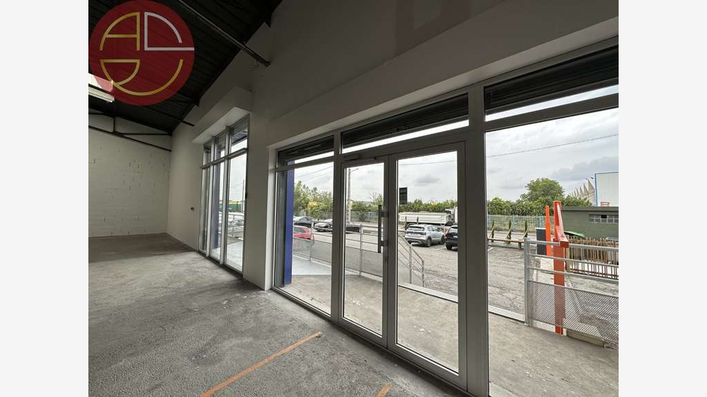 TOULOUSE SUD-OUEST  LOCATION LOCAL COMMERCIAL 380
