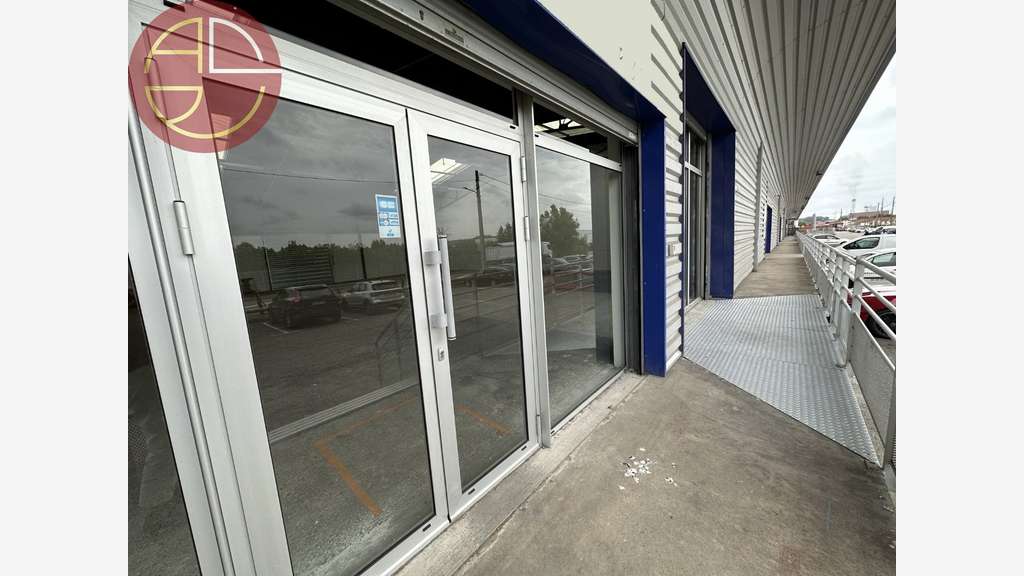 TOULOUSE SUD-OUEST  LOCATION LOCAL COMMERCIAL 380