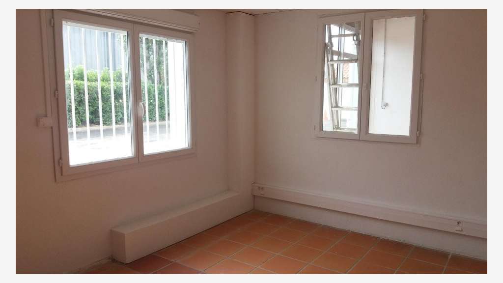 TOULOUSE SUD OUEST - ZI DE THIBAUD - ENTREPOT A LO