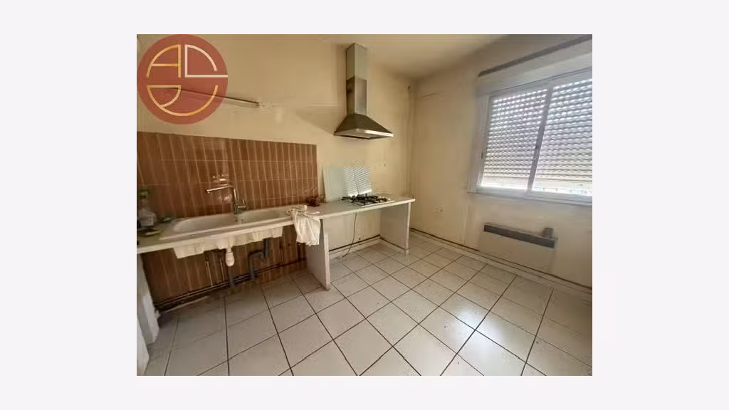 A louer local commercial 660m² à Toulouse Gramont