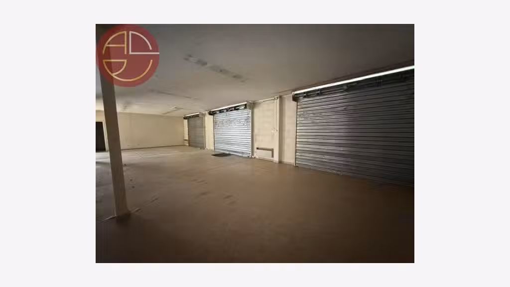 A louer local commercial 660m² à Toulouse Gramont
