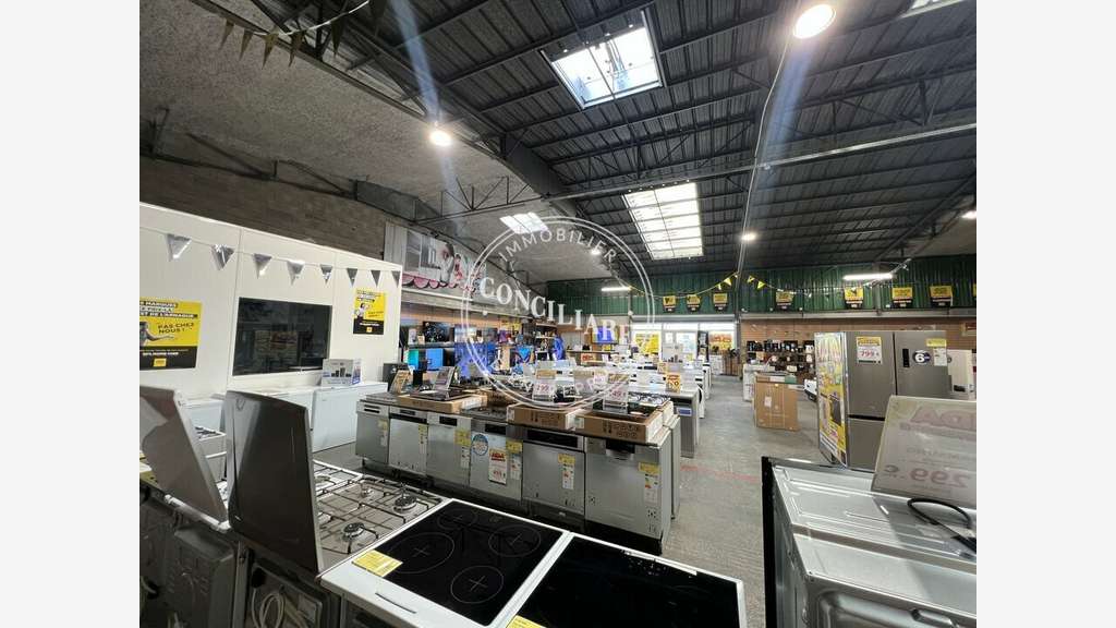 Entrepôt de 388m² à louer au Sud de Toulouse