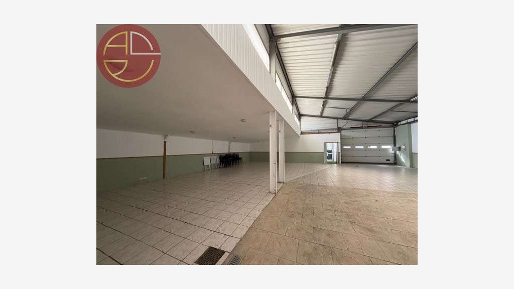 A louer local d'activité 400m² Toulouse Nord-Est