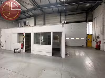 TOULOUSE SUD OUEST - A LOUER 458 M² D'ENTREPOT. Lo