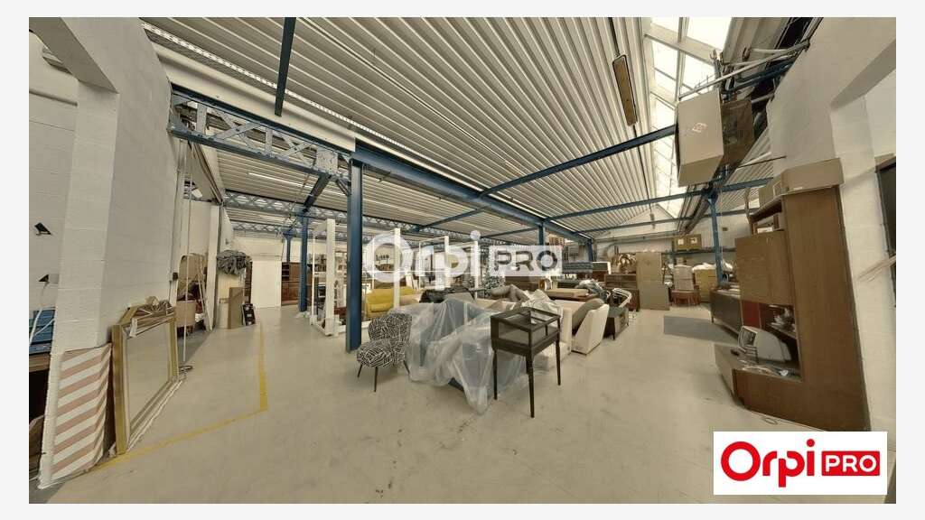 Local d'activité 1600m² à louer à Tourcoing