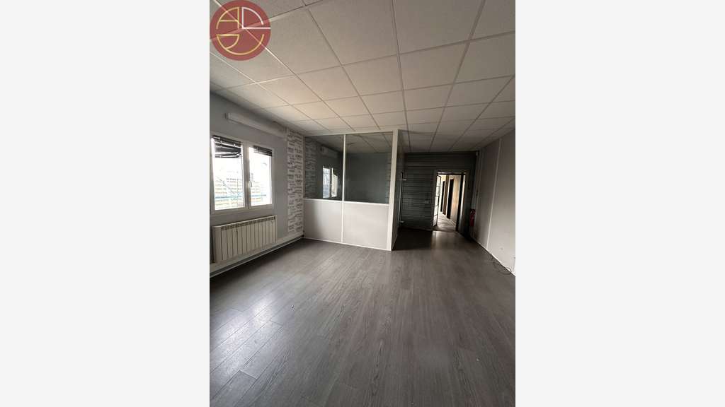 A louer entrepôt 450m² à Tournefeuille