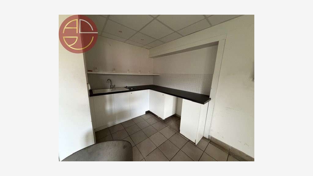 A louer entrepôt de 2203m² à Tournefeuille