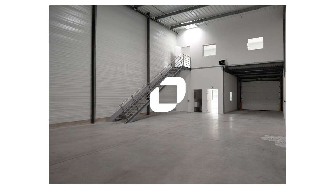 A louer Local d'activité 260m² Trappes