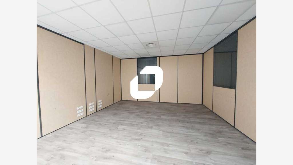 A louer Local d'activité 1187m² Trappes