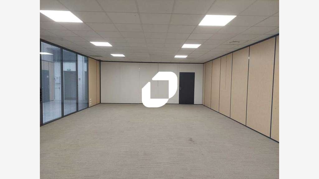 A louer Local d'activité 1187m² Trappes