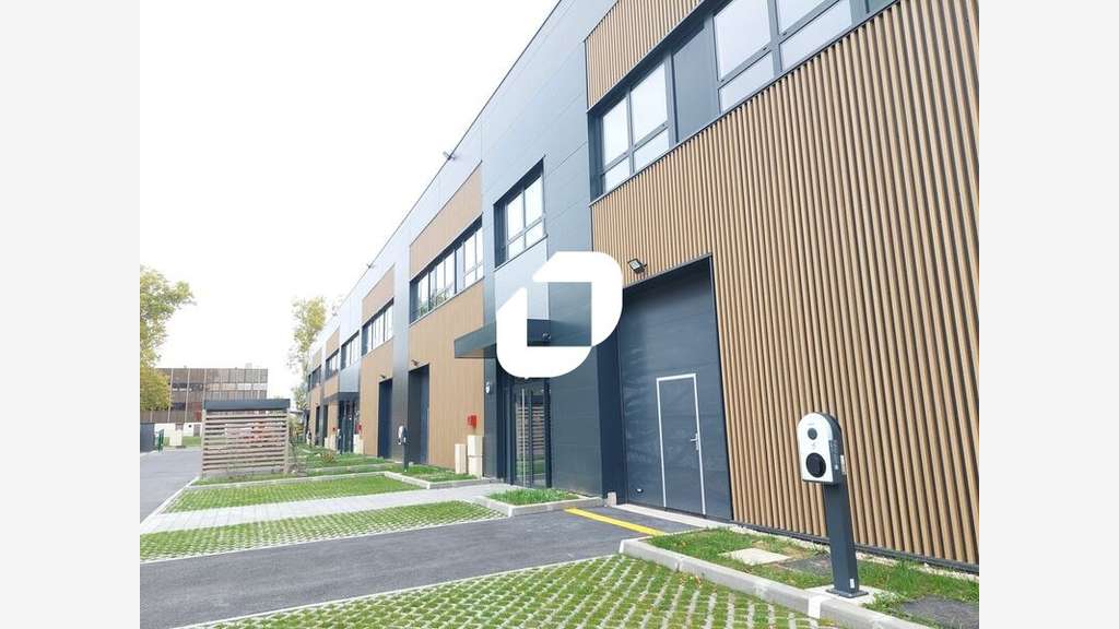 A louer Local d'activité 452m² Trappes