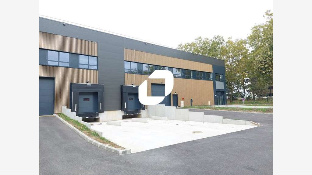 A louer Local d'activité 904m² Trappes
