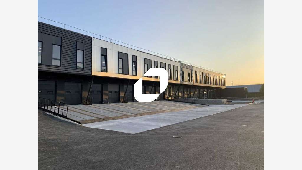 A louer Local d'activité 2747m² Trappes