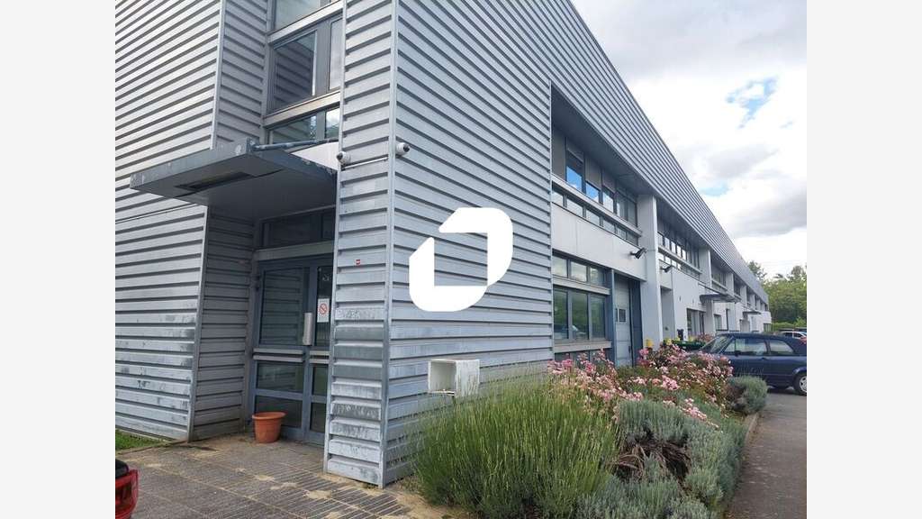 A louer Local d'activité 527m² Trappes