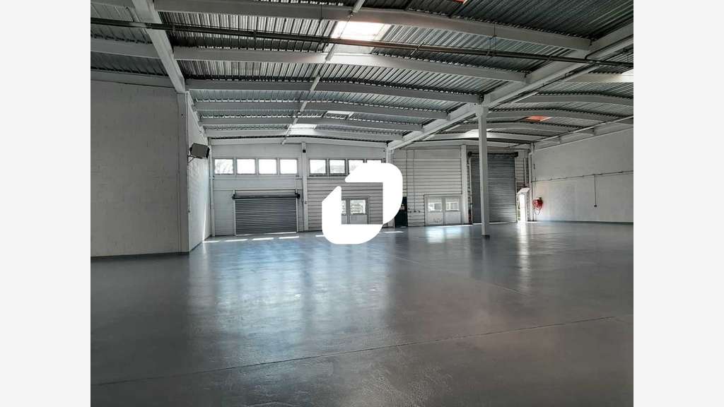 A louer Local d'activité 752m² Trappes