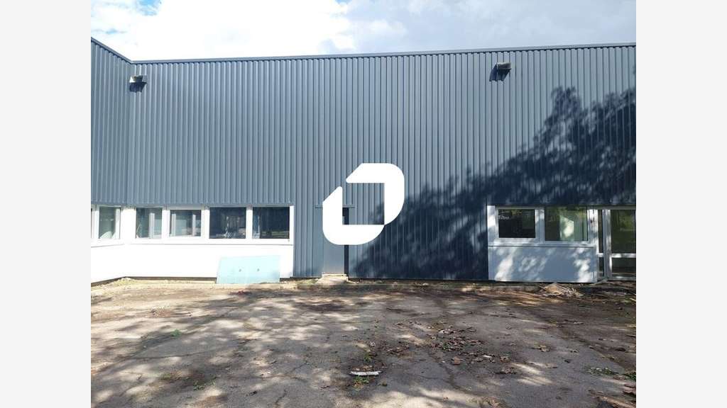 A louer Local d'activité 752m² Trappes