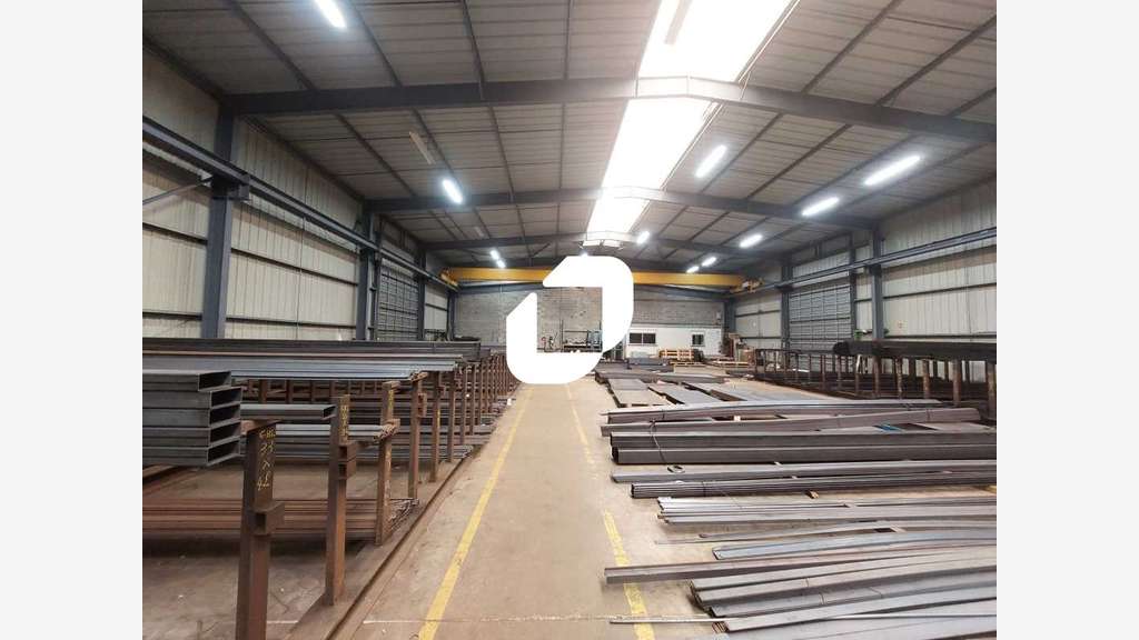 A louer Local d'activité 3120m² Trappes
