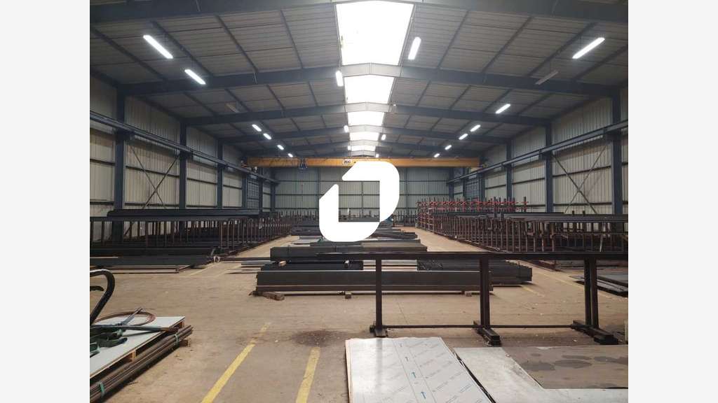 A louer Local d'activité 3120m² Trappes
