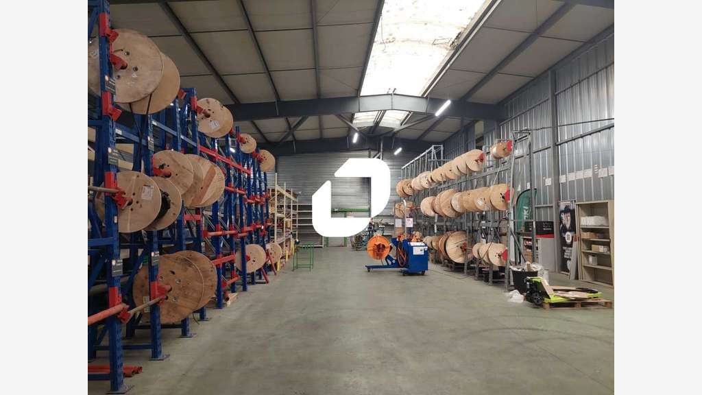 A louer Local d'activité 3120m² Trappes